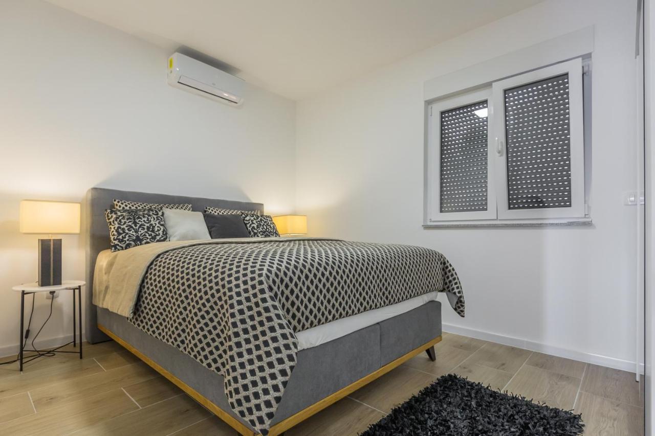 Luxury 2 Bedroom Apartment With Sea View Baska Voda Luaran gambar