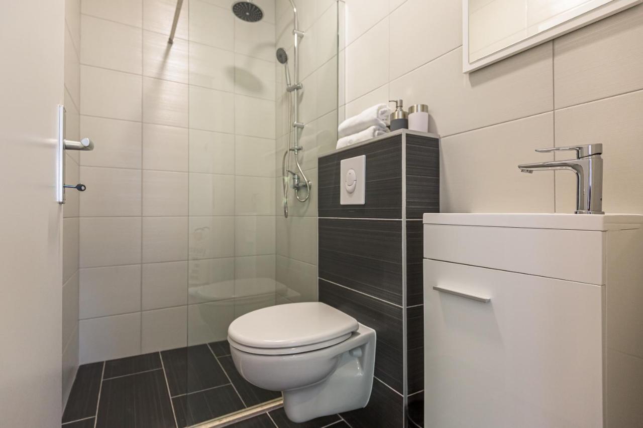 Luxury 2 Bedroom Apartment With Sea View Baska Voda Luaran gambar
