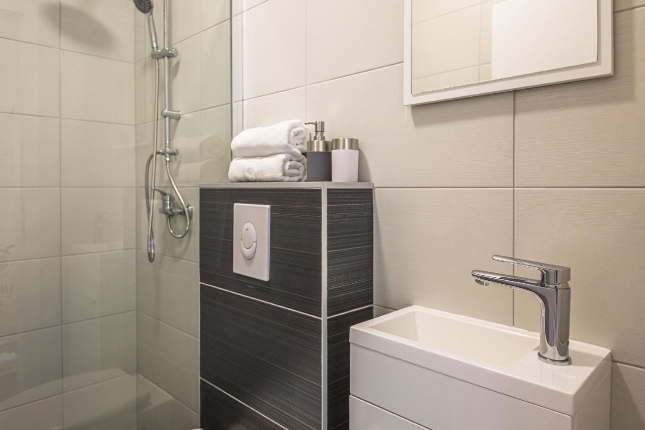 Luxury 2 Bedroom Apartment With Sea View Baska Voda Luaran gambar