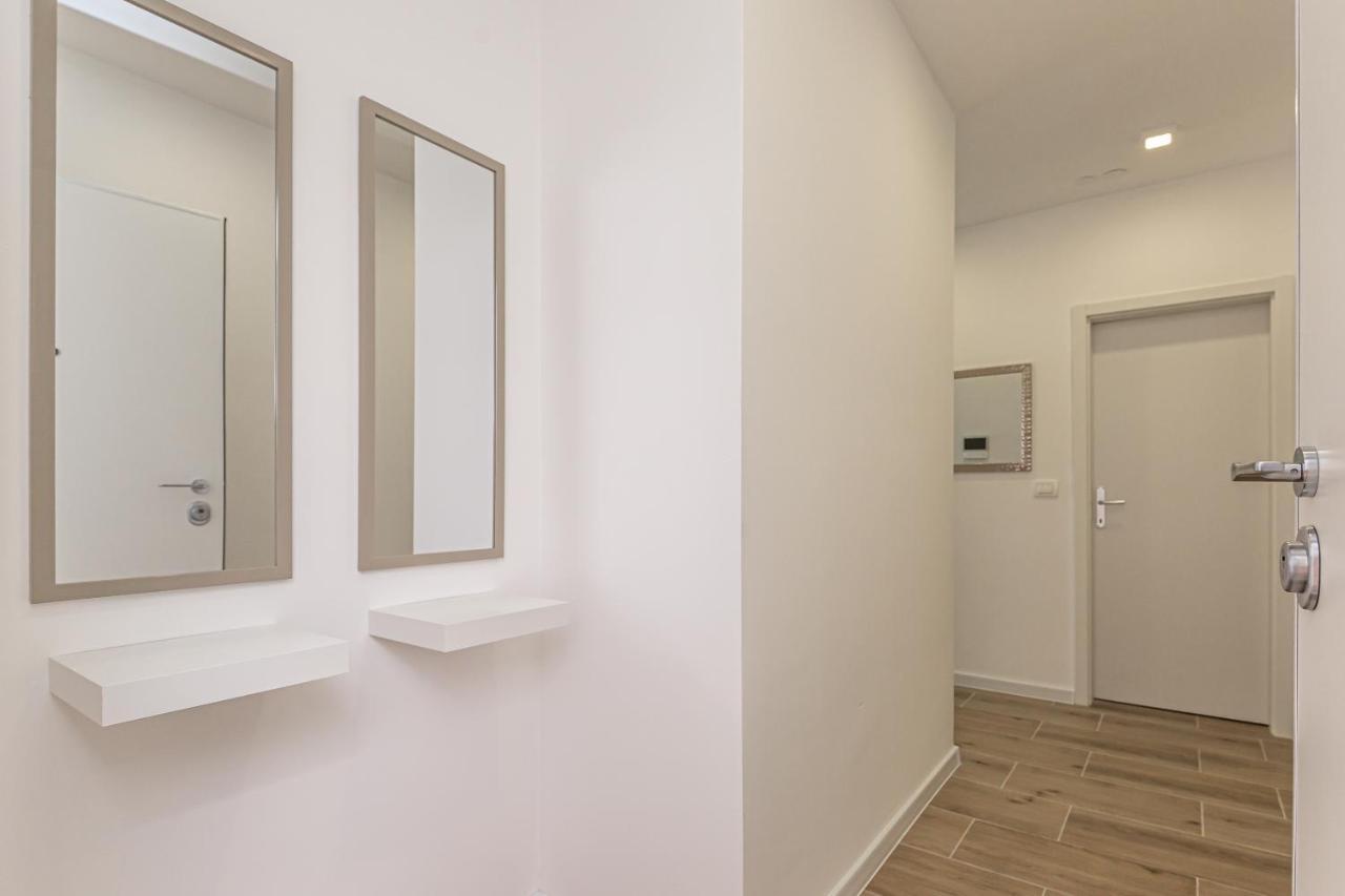 Luxury 2 Bedroom Apartment With Sea View Baska Voda Luaran gambar